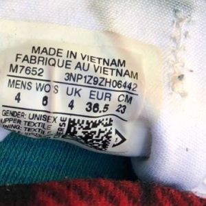 Meet your Posher, Esskeetit